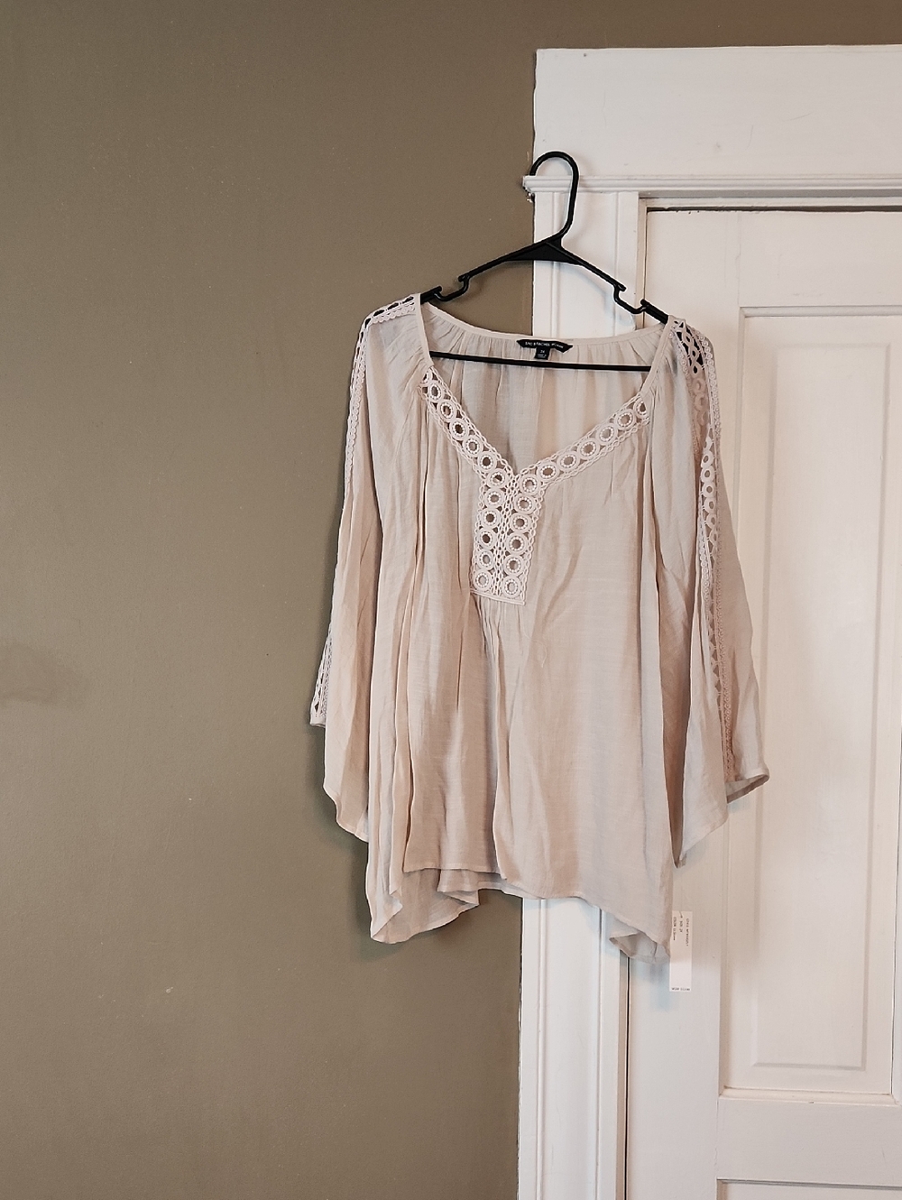 NWT Zac & Rachel Crochet-Trim Peasant Blouse - Cream
